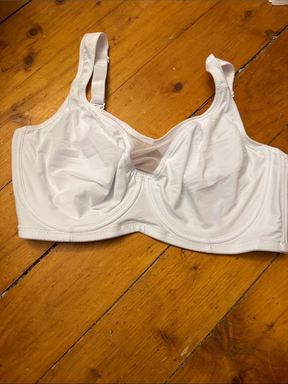 Sculptd Comfort Support White Wireless-Feel Bra